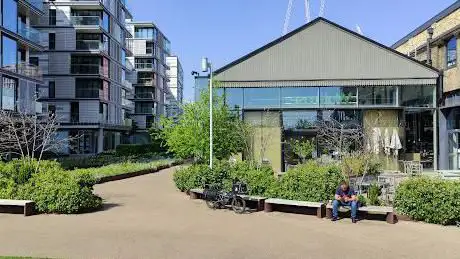 Photo de Wharf Road Gardens