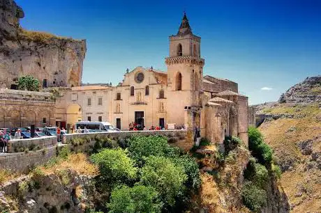 Photo de San Pietro Caveoso