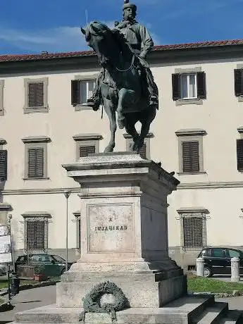 Photo de Monumento a Giuseppe Garibaldi