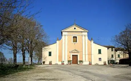 Photo de Chiesa di S. Andrea in Panigale