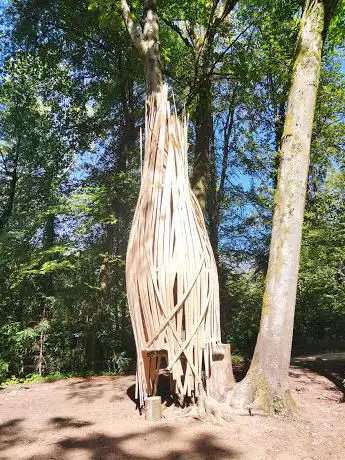Photo de Wengistein Playground