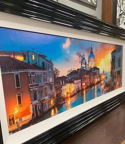Gallery 92