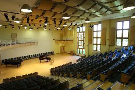 Photo de Wathen Hall