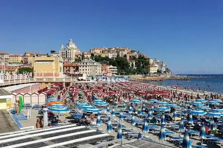 Photo de beach Porto Maurizio