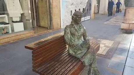 Photo de Monument to Carmen Conde