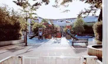 Henri Barbusse Square