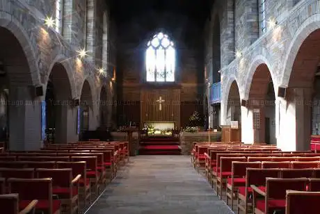 Photo de St John the Divine Rastrick Brighouse