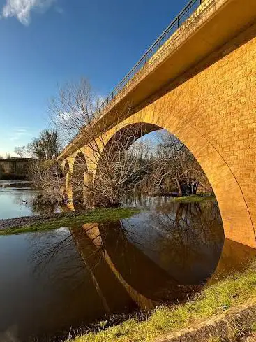 Photo de Canoe River - Le Buisson de cadouin - Location de canoé kayak