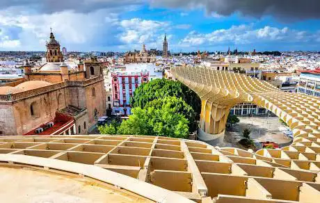 Photo de apie Experiencias TurÃ­sticas Guiadas. Visita Sevilla en Grupos Reducidos o en Privado