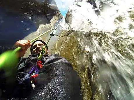 Photo de Canyoning Escalade La Réunion : Nature Pei Canyoning