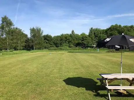 Photo de Bletchingley Golf Range