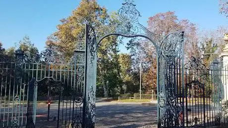 Photo de Ancien Portail du Château du Barry