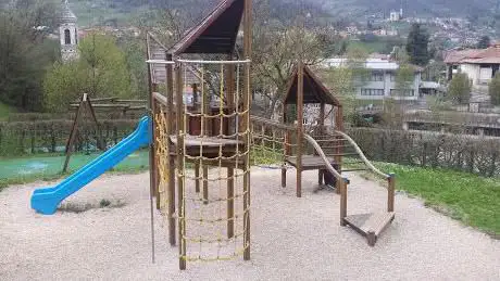 Parco Giochi Borgo Di Terzo