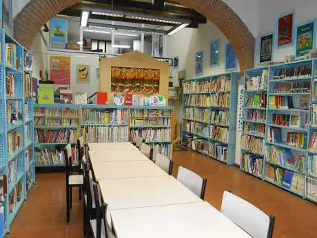 Photo de Biblioteca San Giovanni Valdarno