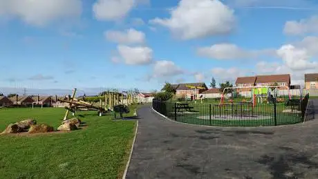Acacia Park