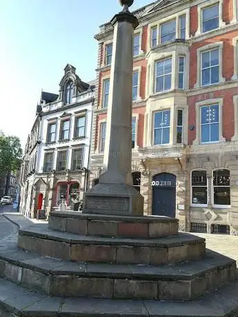 Weekday Cross Monument