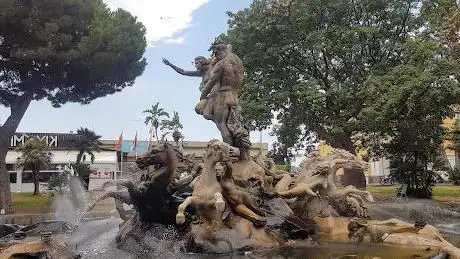 Photo de La fontana del Ratto di Proserpina