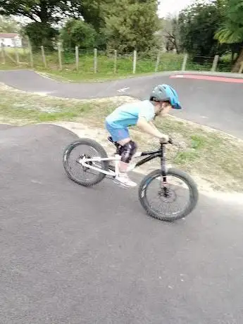 Photo de PUNPA -skatepark-pumptrack