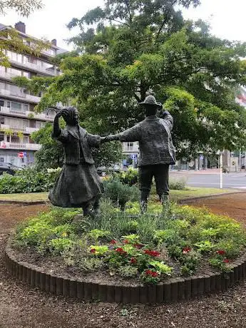 Statue des Masuis et Cotelis