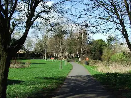 Photo de Carville Hall Park South