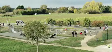Photo de Pumptrack/Skatepark/City stade de Grenade