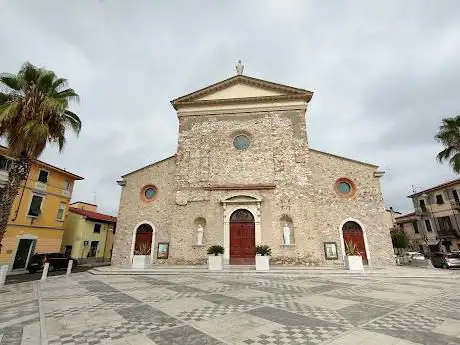 Photo de Parrocchia della Sacra Famiglia