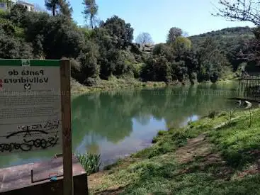 Photo de Vallvidrera Reservoir