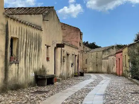 Borgo di Tratalias