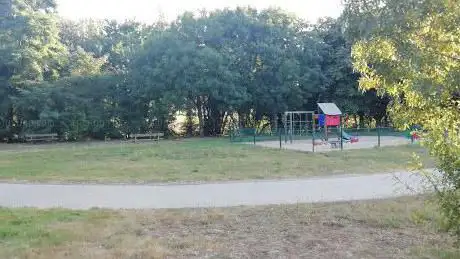 Photo de Aire de pique nique et jeux