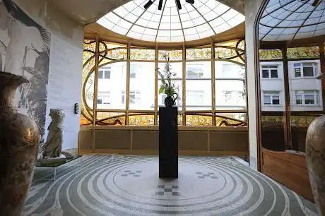 Maison Hannon
