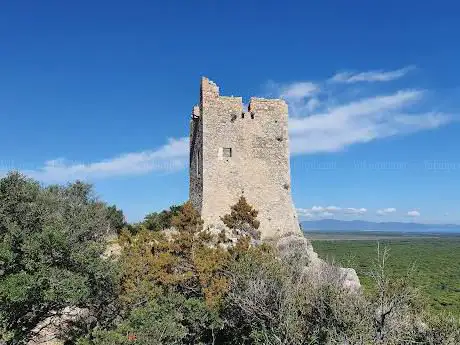 Torre Di Castel Marino