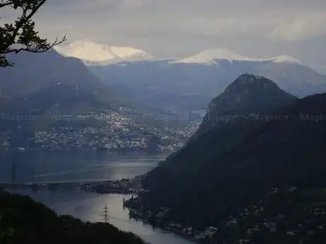Photo de Sentiero per linea Cadorna e Monte grumello