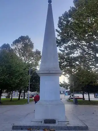 Photo de Monumento a la Constitución de 1812