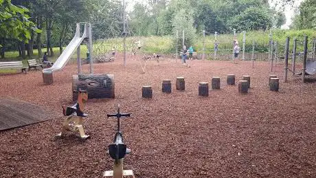 Terrain de jeu - Speeltuin