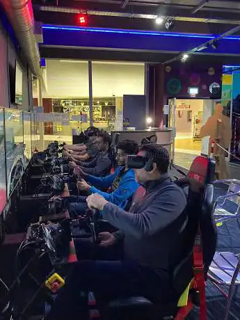 Photo de RaceGrid VR - Virtual Reality Racing Simulators