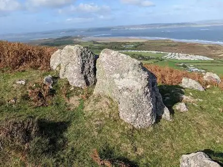 Llanmadoc Hill