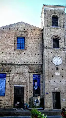 Photo de Chiesa di San Giuliano in Trebbiantico