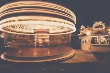 Photo de The carousel Ales