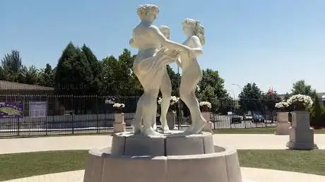 Photo de Réplica de Las Tres Gracias