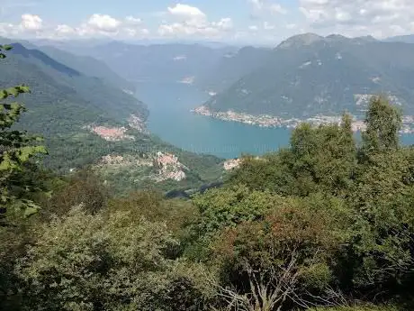 Photo de Sentiero dei Faggi