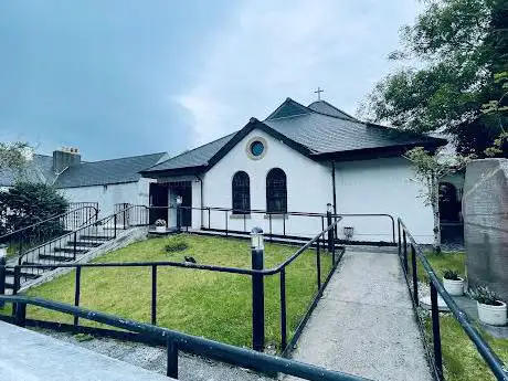 Photo de Our Holy Redeemer Catholic Church