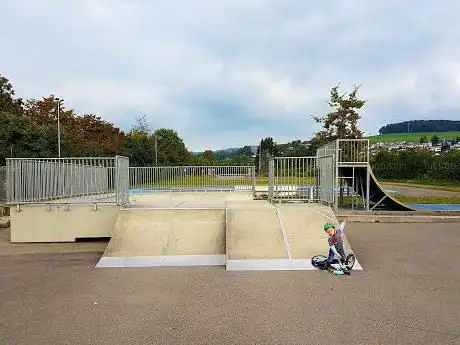 Modellauto Rennbahn