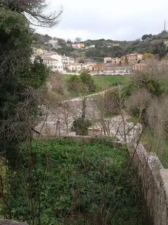 Photo de Anfiteatro di Laconi