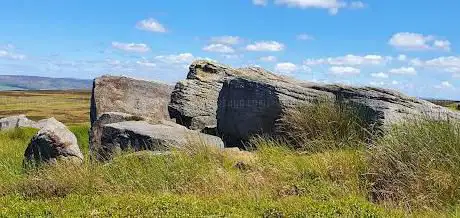 Photo de Grub Stones