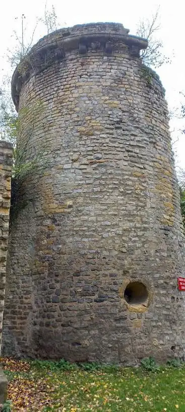 Porte en Chandellerue
