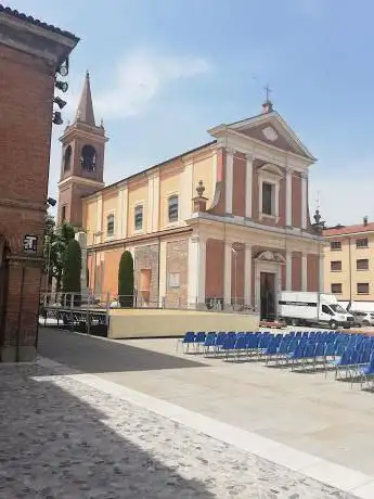 Photo de Chiesa di San Pietro Martire o della Madonna del Ponte