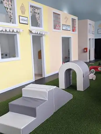 Photo de Tiny Town Play Village