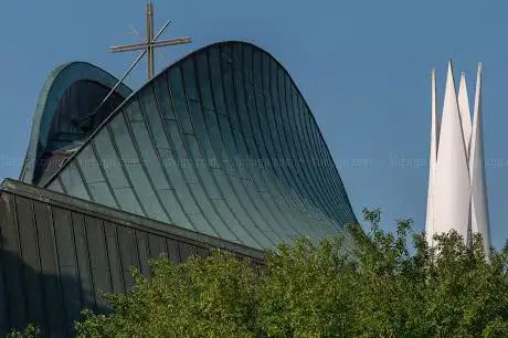 Photo de Katholische Kirche St. Elisabeth