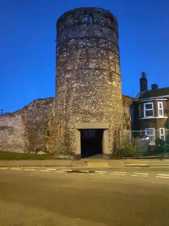 Photo de The South East Tower