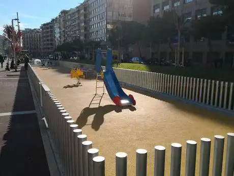 Photo de Àrea de joc Infantil Casanova/ClÃnic